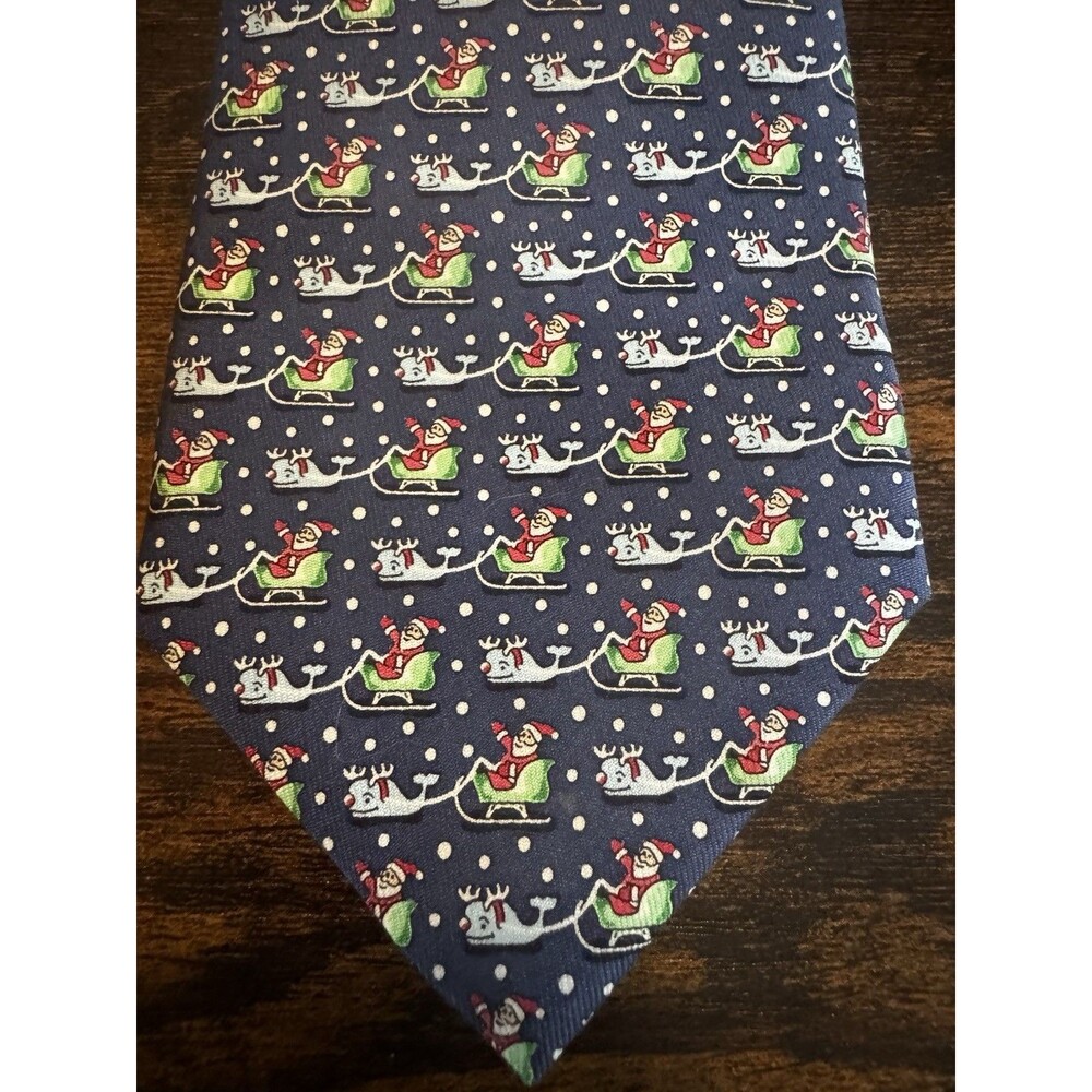 Vineyard Vines Mens Boys Christmas Silk Tie Santa Sleigh Whale Reindeer Navy 48"